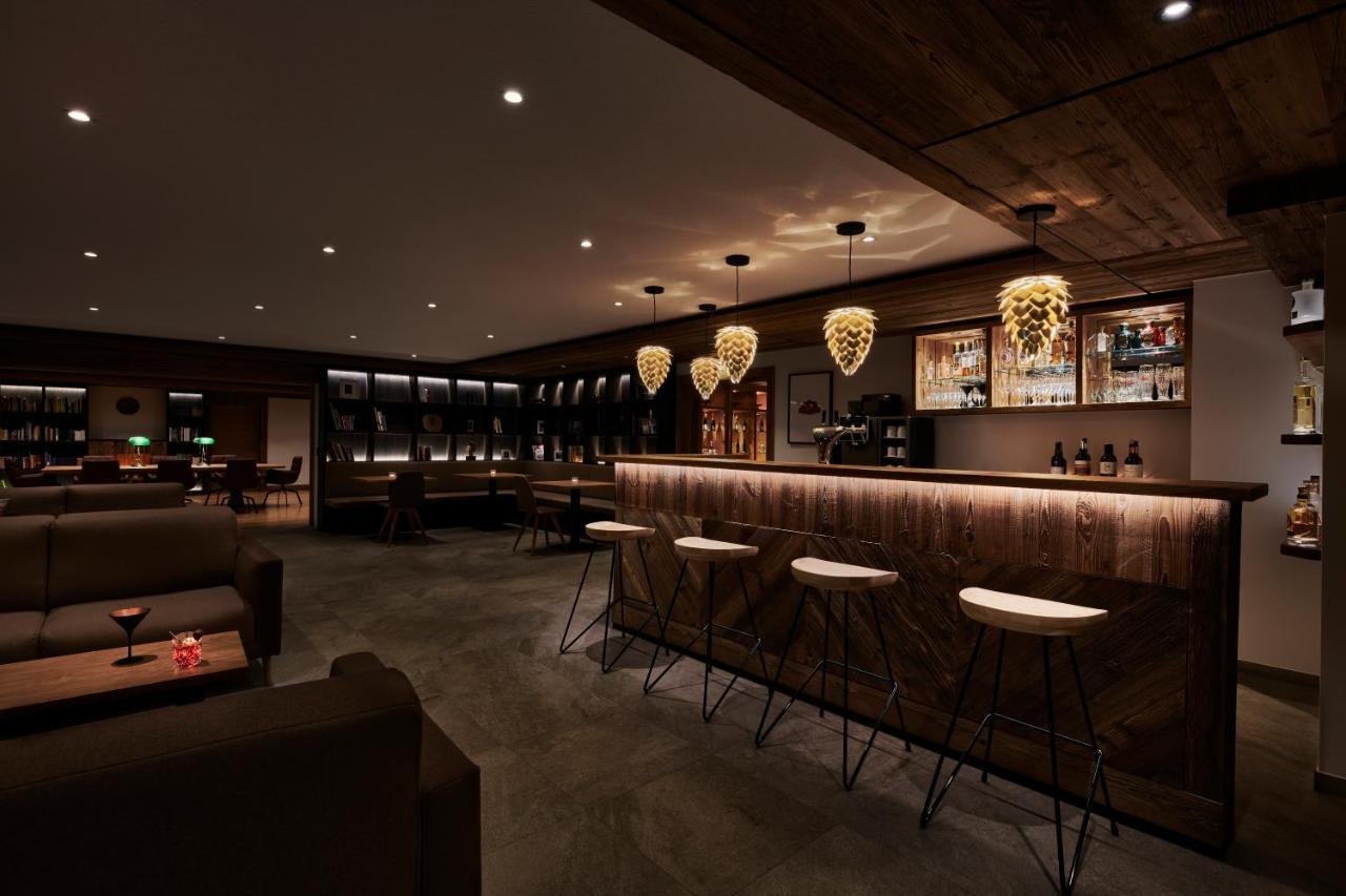 Adler Haeusern Gourmet & Spa Hotel ภายนอก รูปภาพ