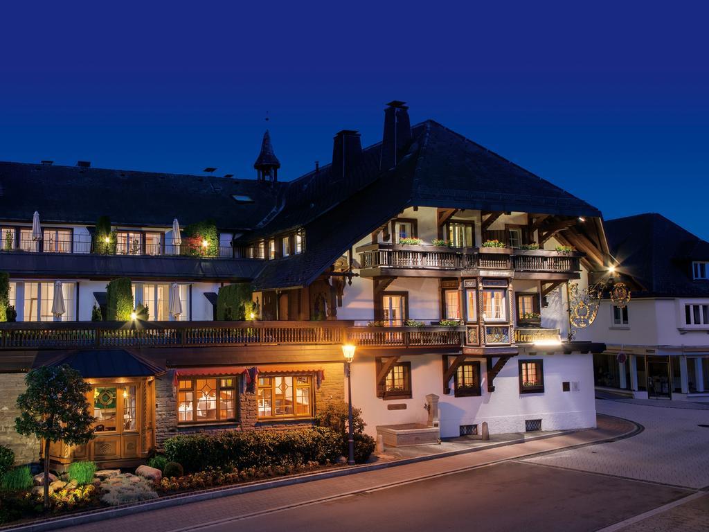 Adler Haeusern Gourmet & Spa Hotel ภายนอก รูปภาพ