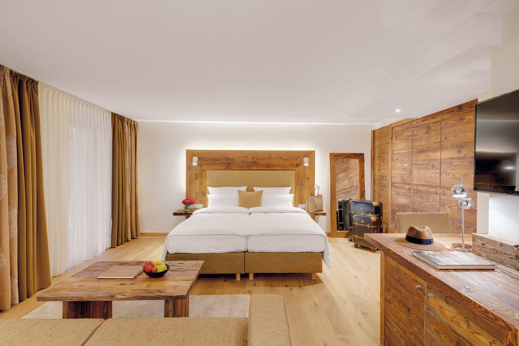 Adler Haeusern Gourmet & Spa Hotel ภายนอก รูปภาพ